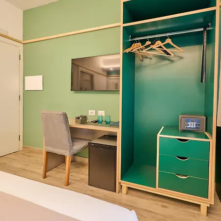 La Marina نابولي