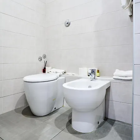 La Marina نابولي